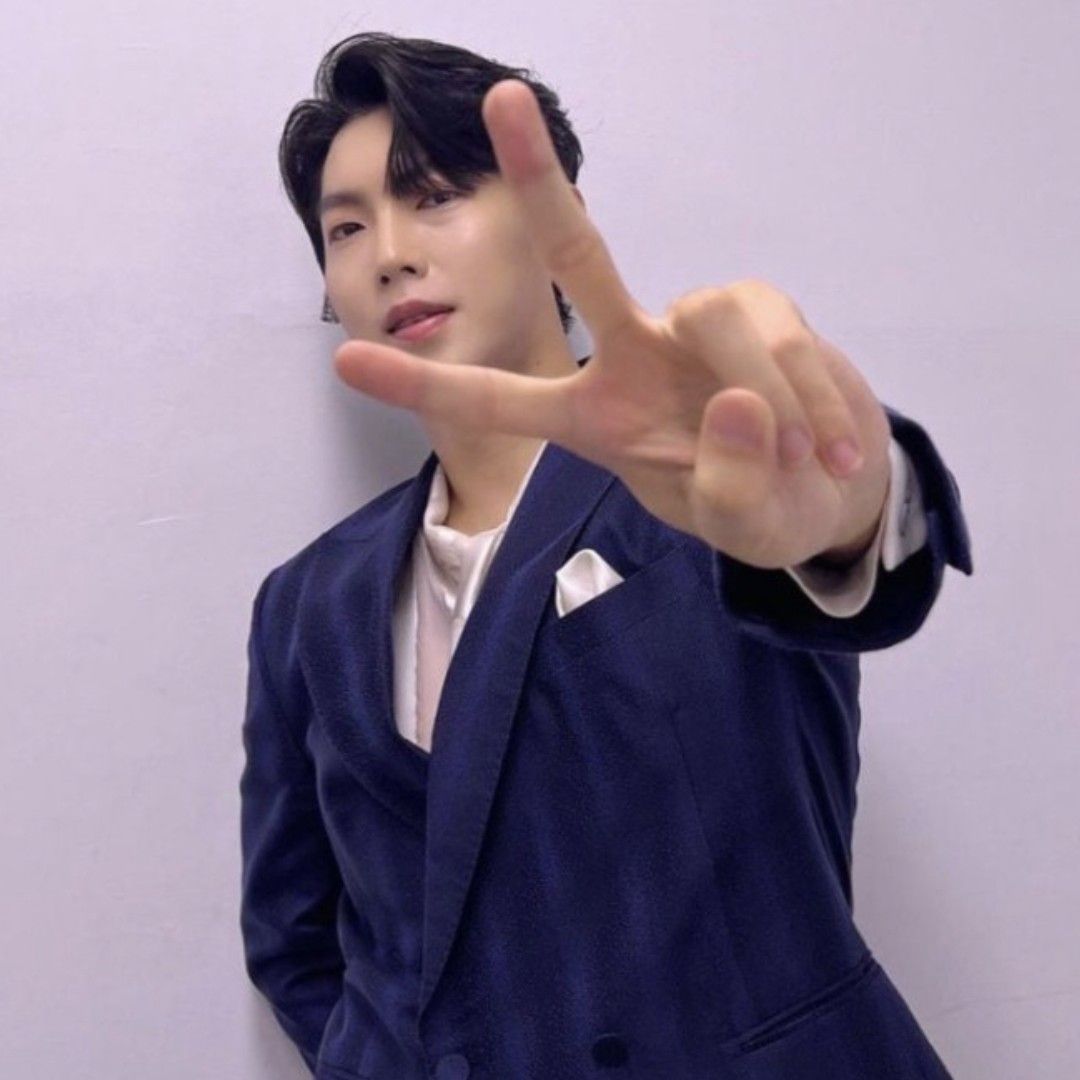 Behind-the-scenes cut of Son Taejin