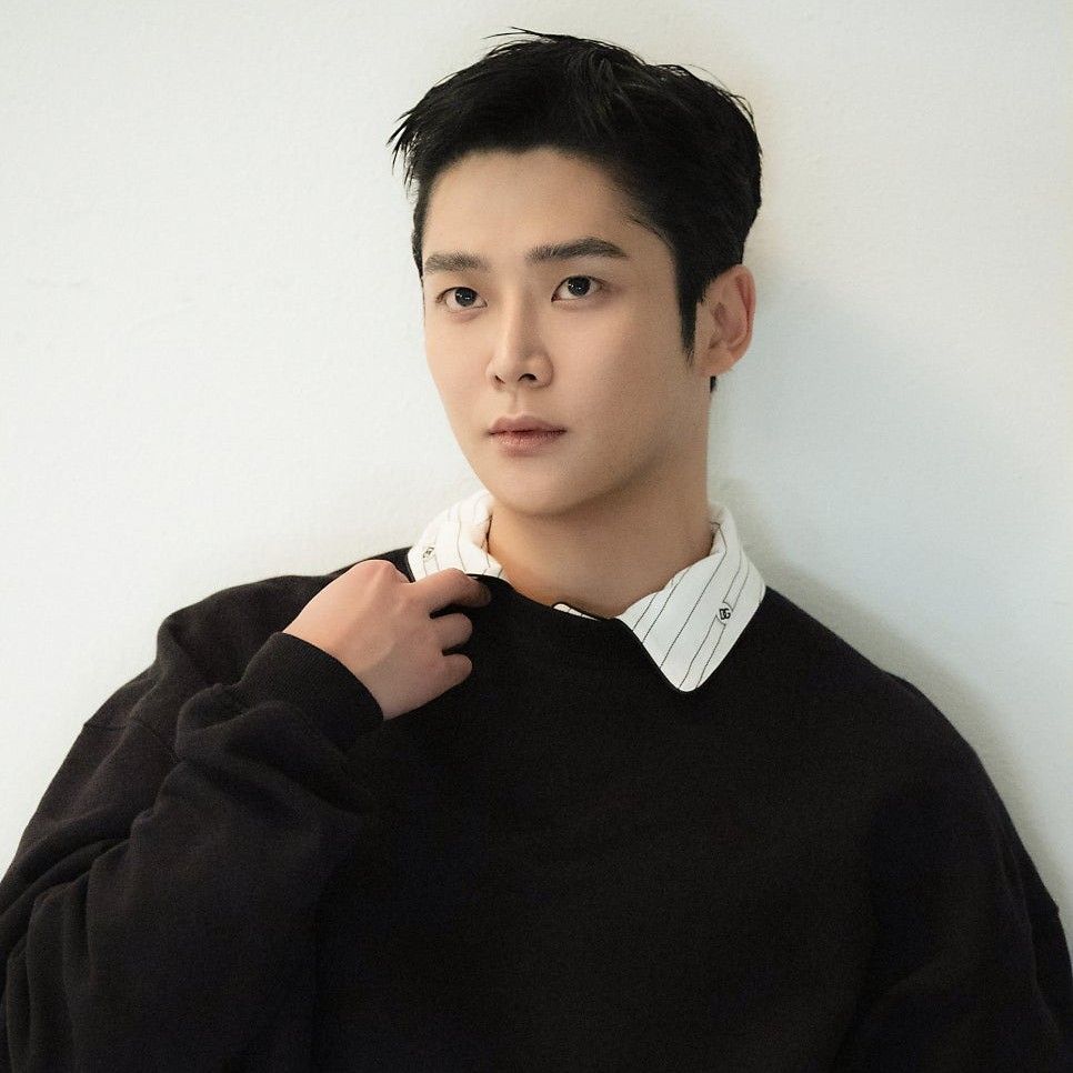 Latest photo of Rowoon