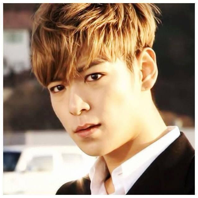 A moment captured by a fan of T.O.P