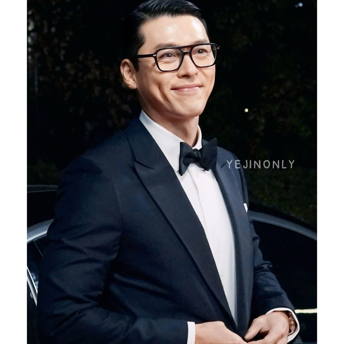 A moment captured by a fan of Hyun Bin