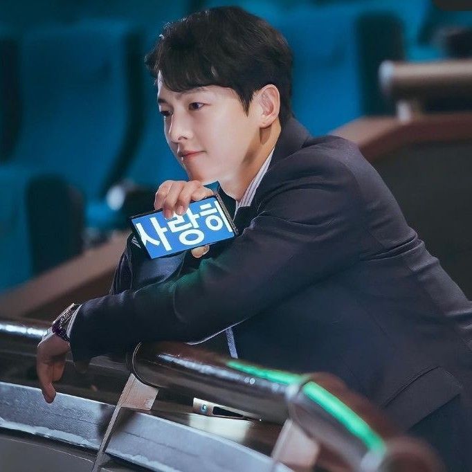 송중기의 비하인드 컷