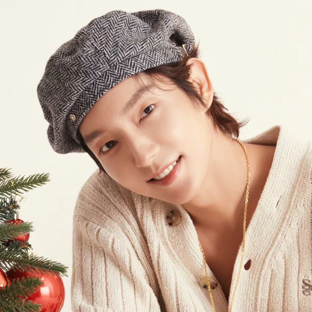 Latest photo of Lee Joongi