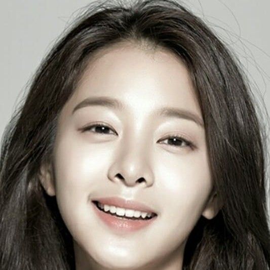 Latest photo of Seol Inah