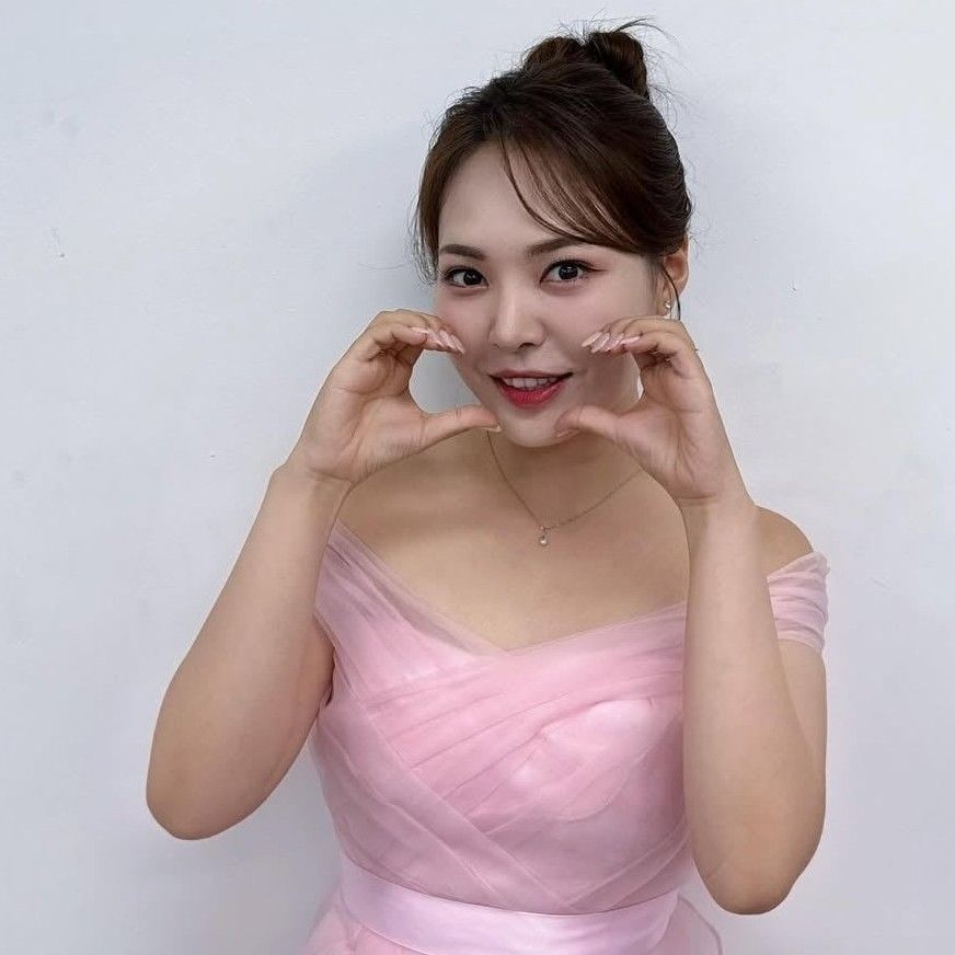 Latest photo of Miss Kim