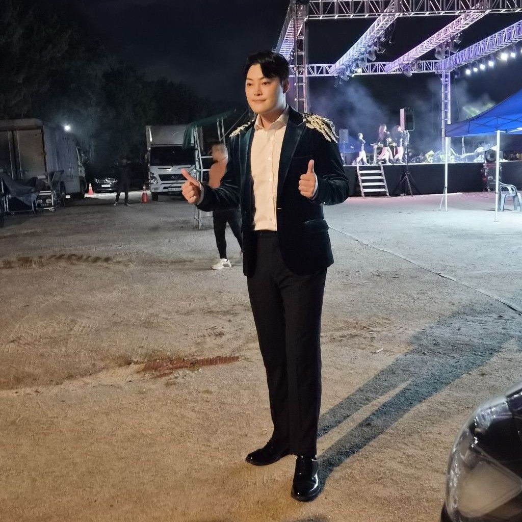 Recent activity shot of Kim Kyungmin