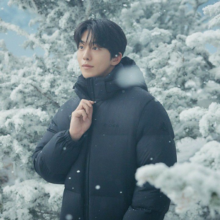 Behind-the-scenes cut of Nam Joohyuk