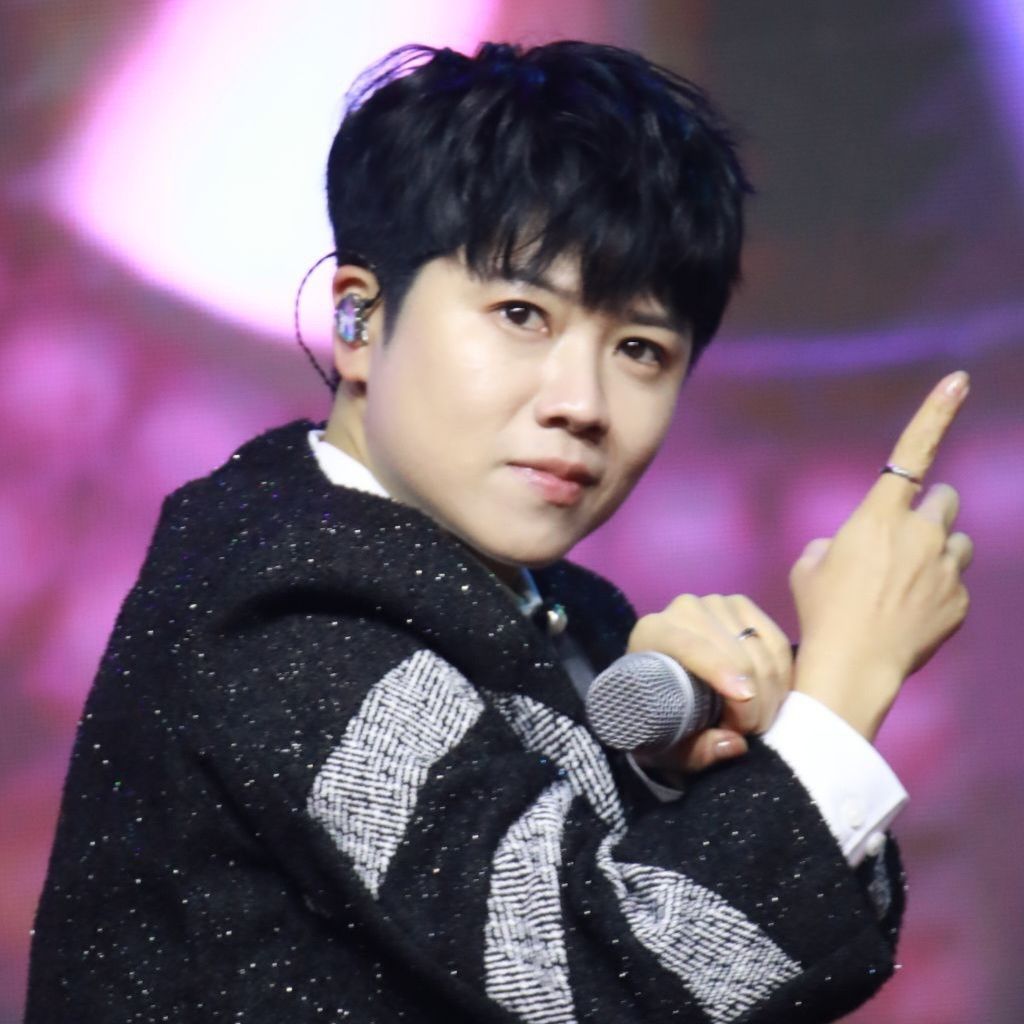 A moment captured by a fan of Ma Ijin