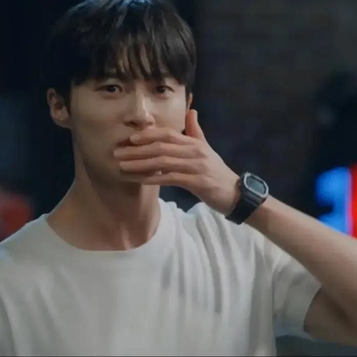 Latest photo of Byeon Wooseok