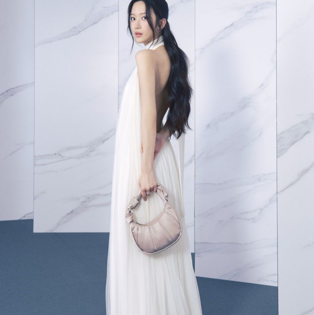 Recent activity shot of Mun Kayoung