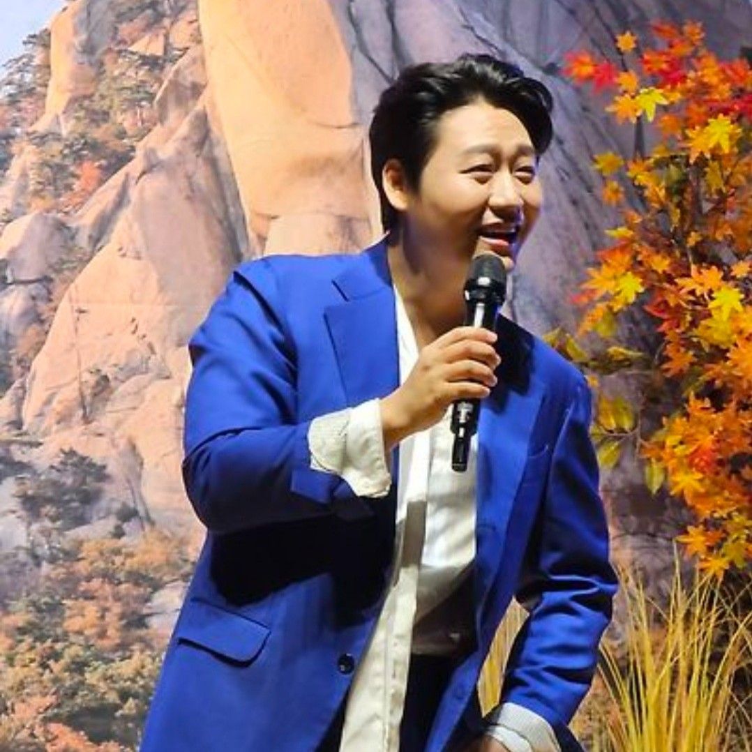 Latest photo of Min Soohyun