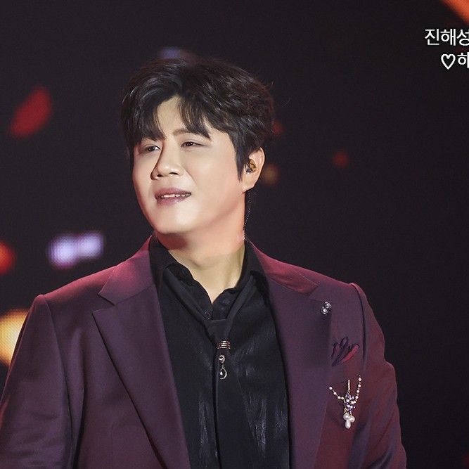 Recent activity shot of Jin Haesung