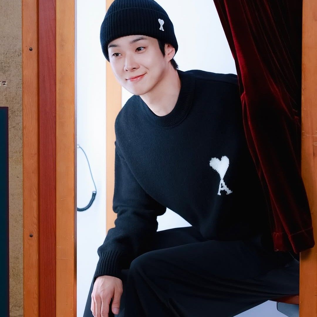 Latest photo of Choi Wooshik