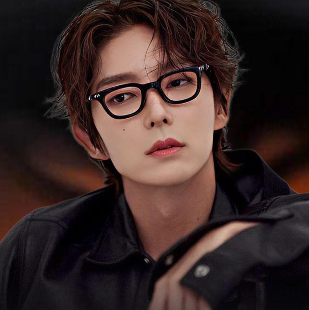 Latest photo of Lee Joongi