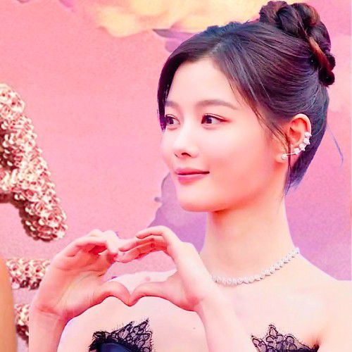 Recent activity shot of Kim Youjung