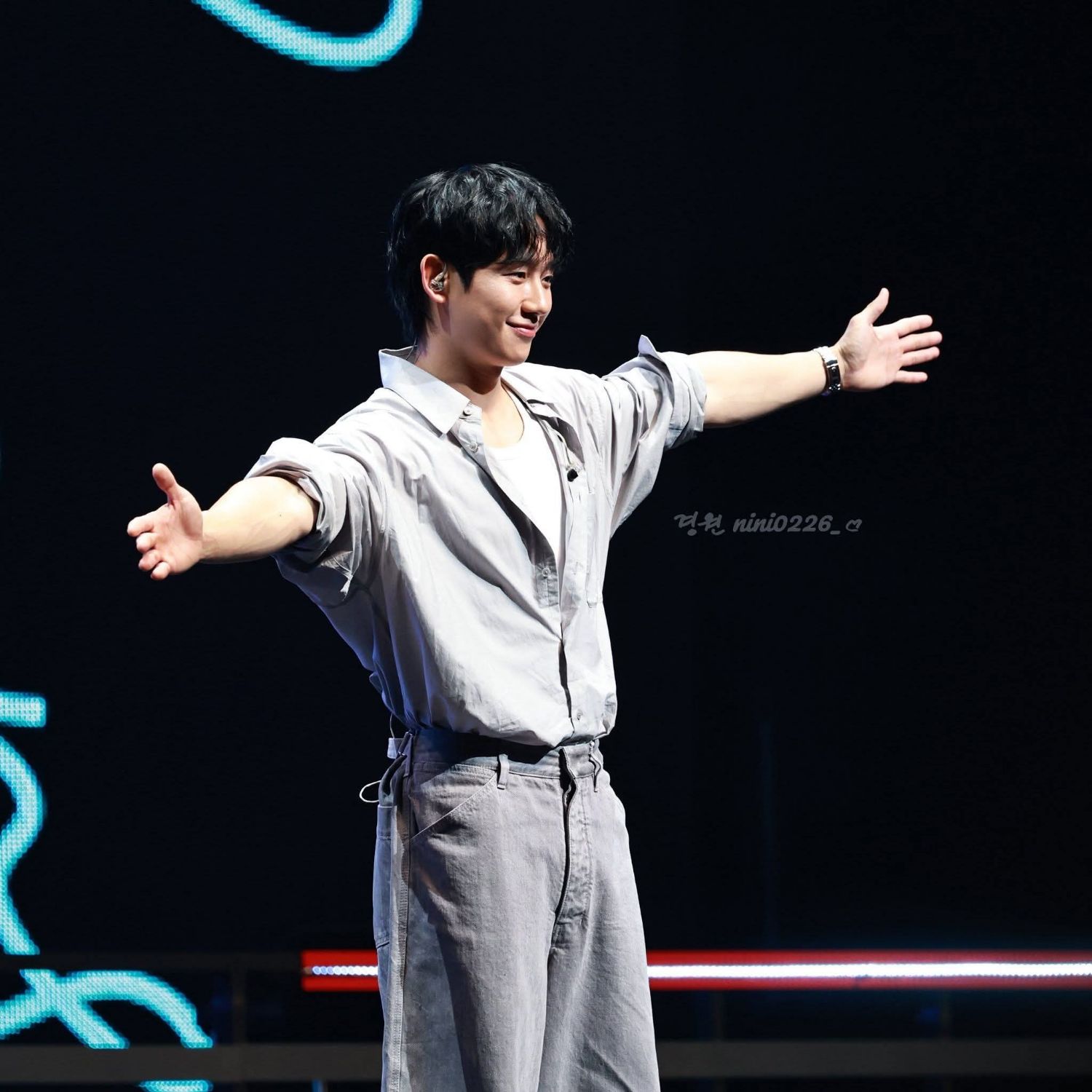 A moment captured by a fan of Jung Haein