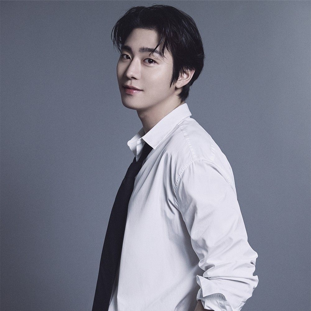 Recent activity shot of Ahn Hyoseop