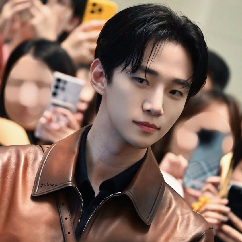 イ・ジュノのビハインドカット