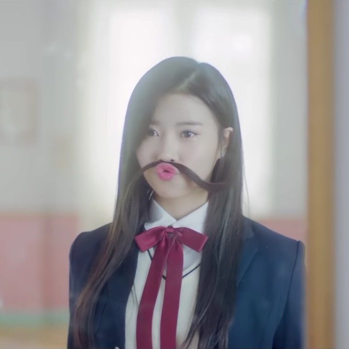 Momen yang diabadikan oleh penggemar Lee Mijoo