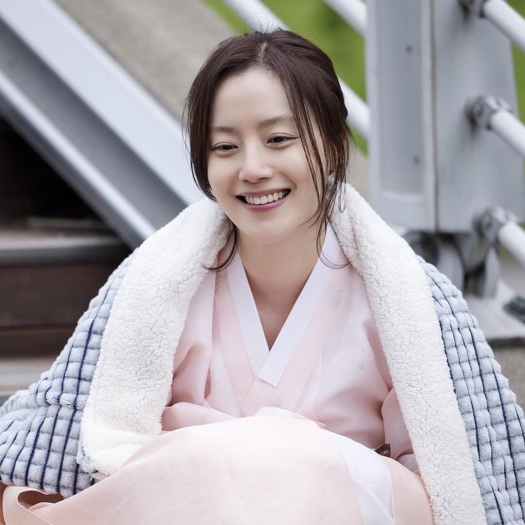 Latest photo of Moon Chaewon
