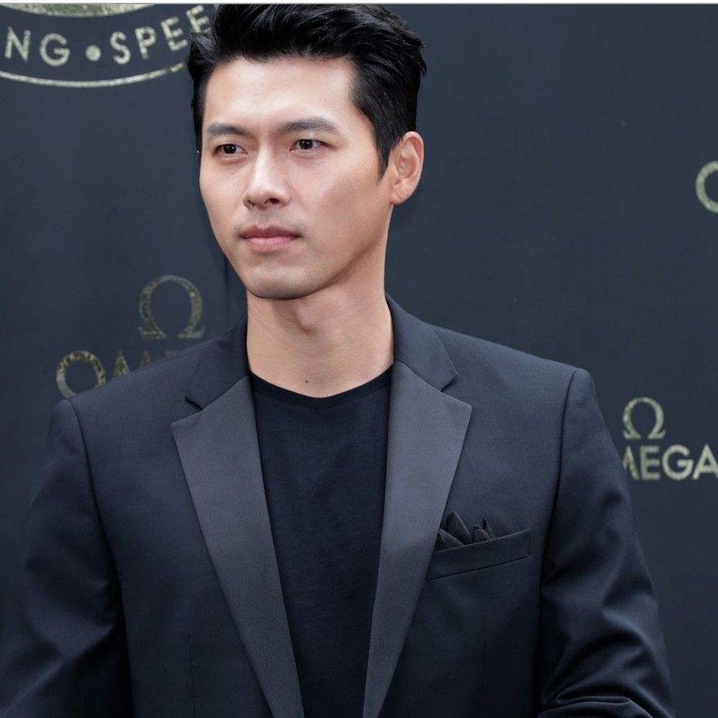 Latest photo of Hyun Bin