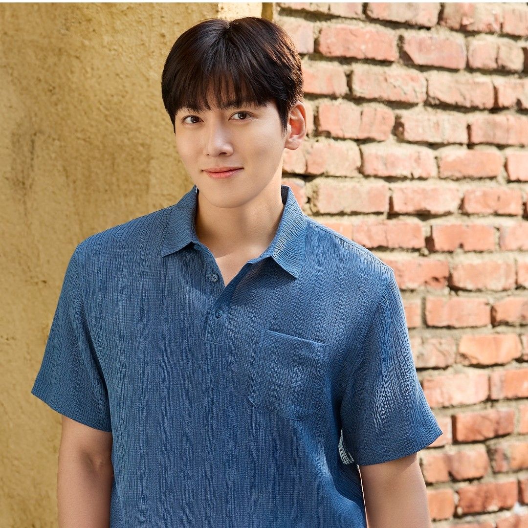 Behind-the-scenes cut of Ji Changwook
