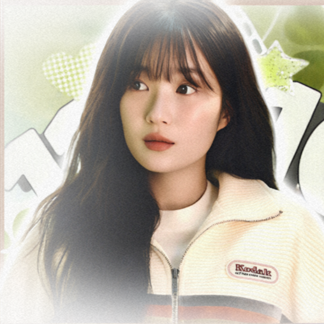 Latest photo of Kim Hyeyoon
