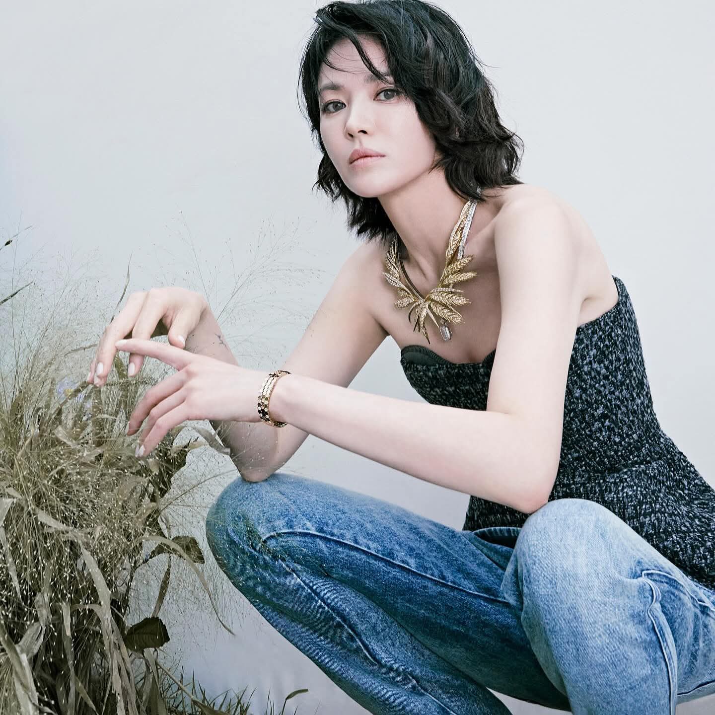 Behind-the-scenes cut of Song Hyekyo