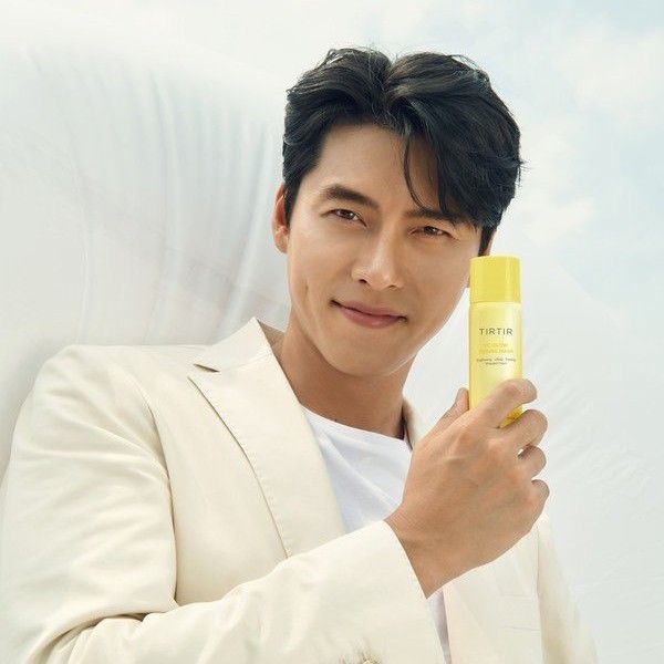 Latest photo of Hyun Bin