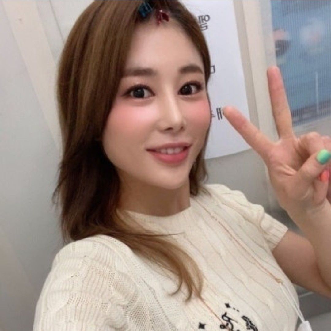 Recent activity shot of Kim Soyou