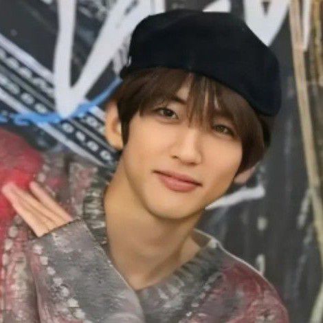 Behind-the-scenes cut of Lee Seungyoon