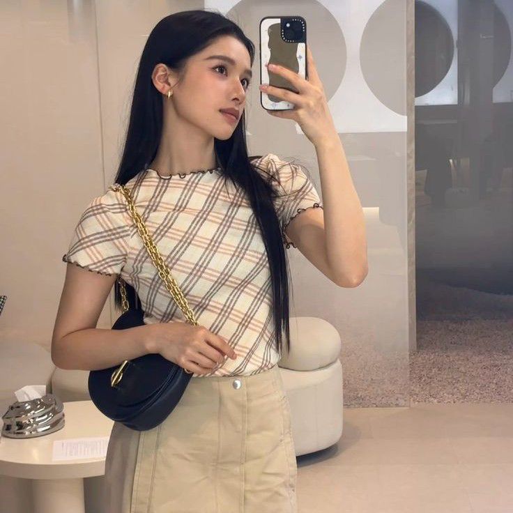 Latest photo of Jingyi Zhang