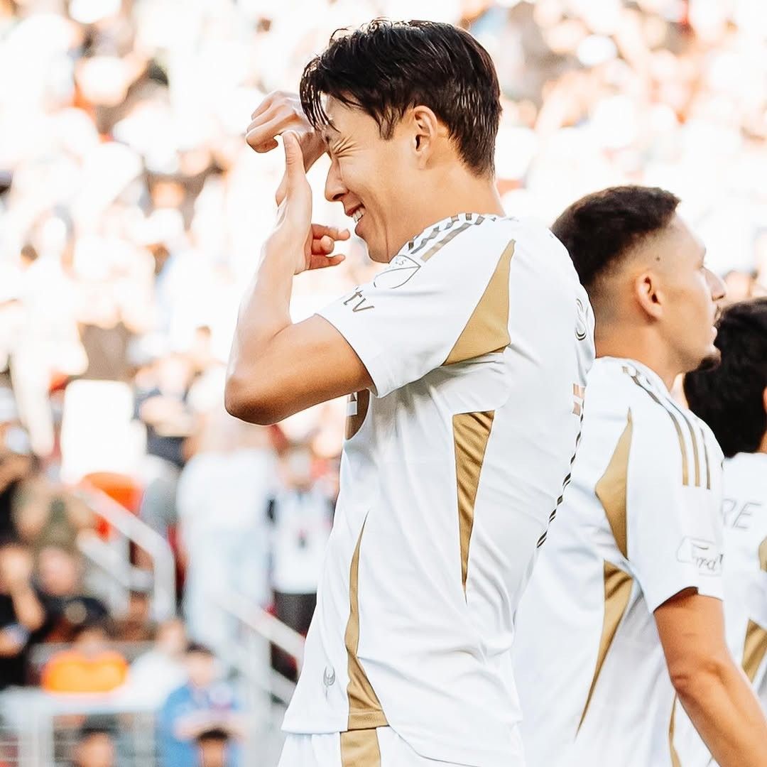 A moment captured by a fan of Son Heungmin