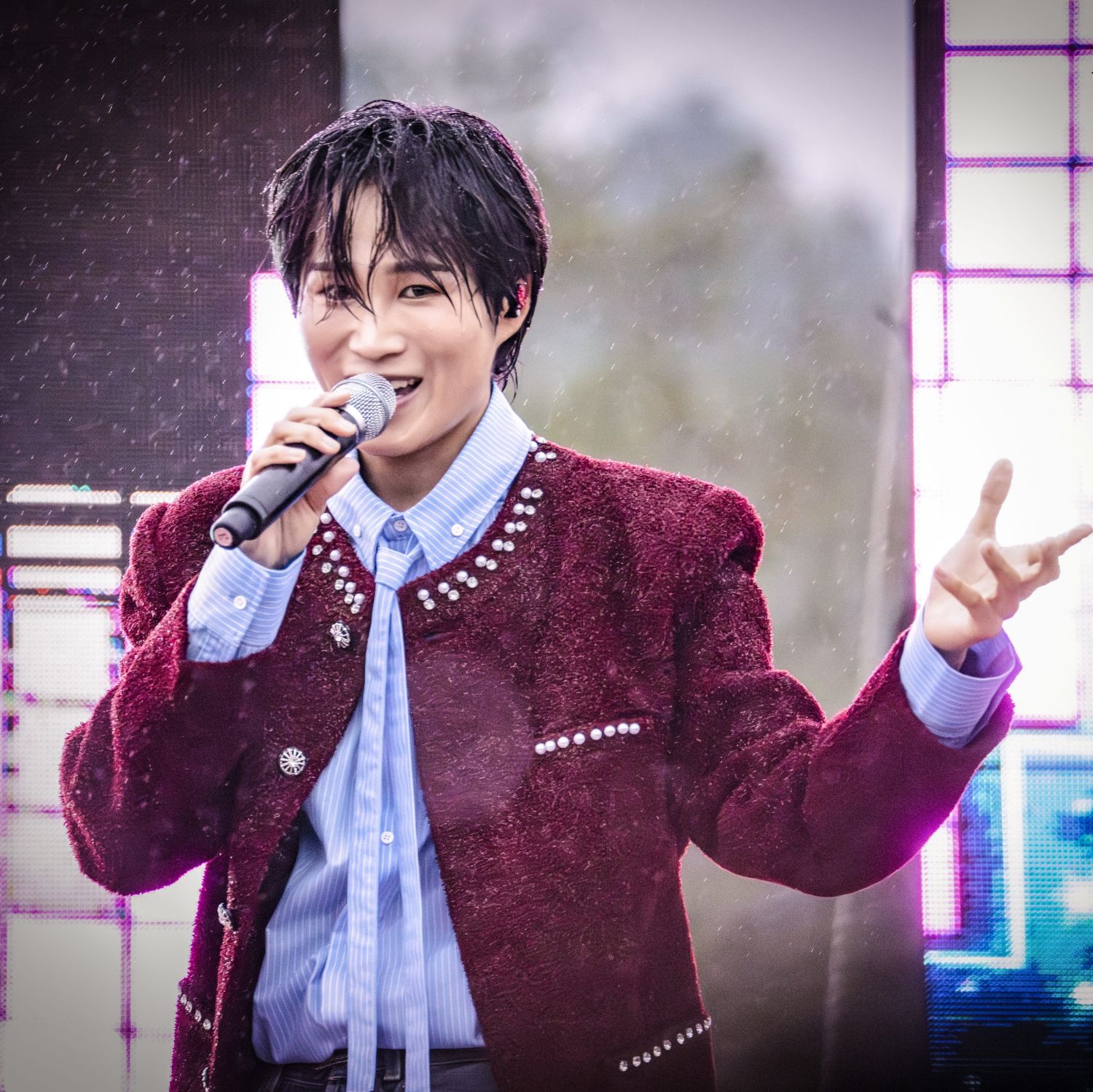 Foto kegiatan terbaru dari Kim Heejae