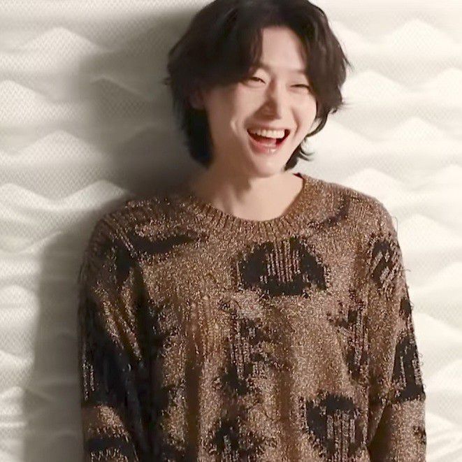 Latest photo of Kim Yongbin
