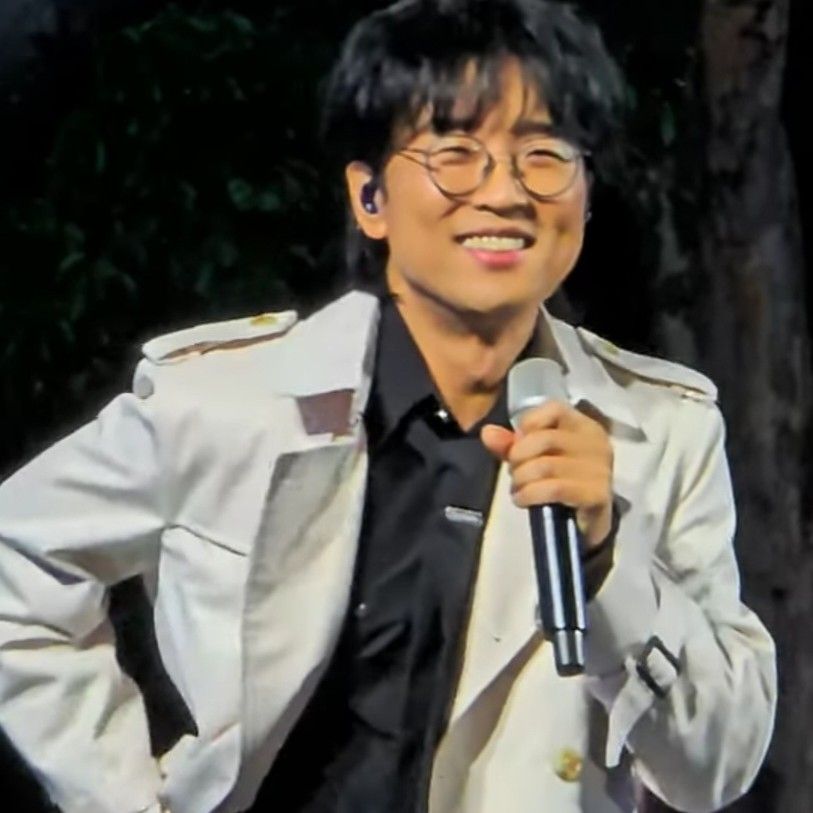 Recent activity shot of Bak Changgeun