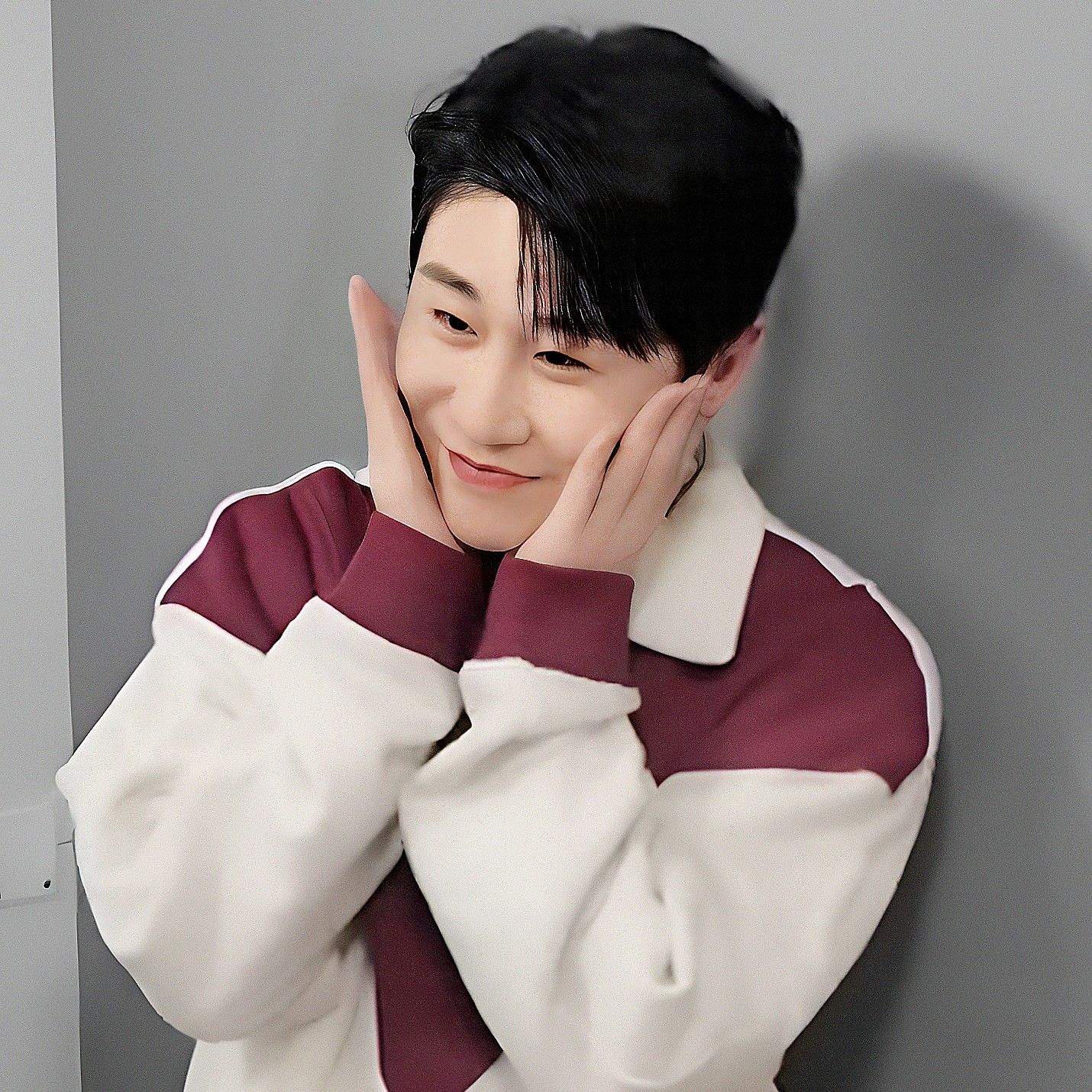 영탁의 비하인드 컷