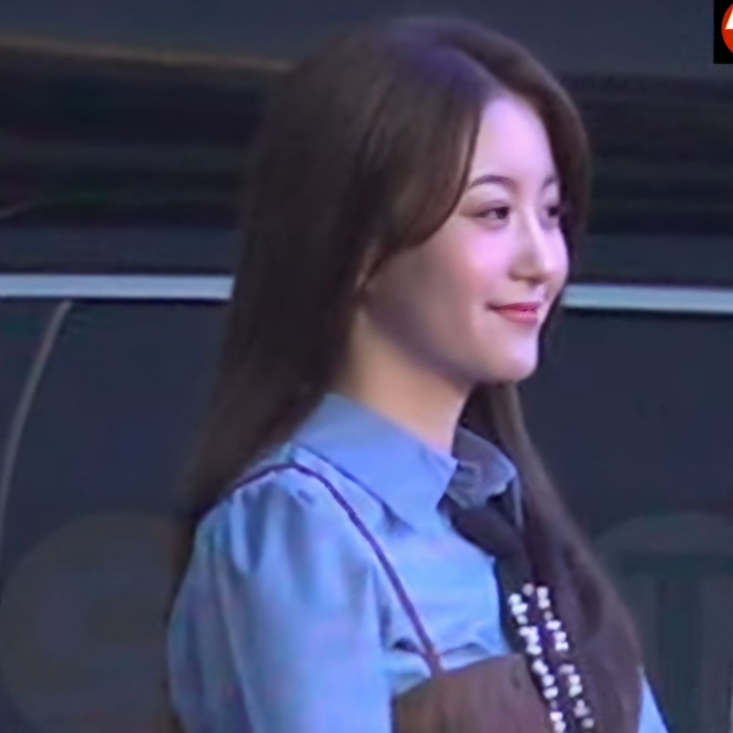Behind-the-scenes cut of Oh Yujin
