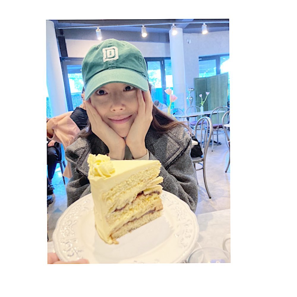 Behind-the-scenes cut of Moon Chaewon