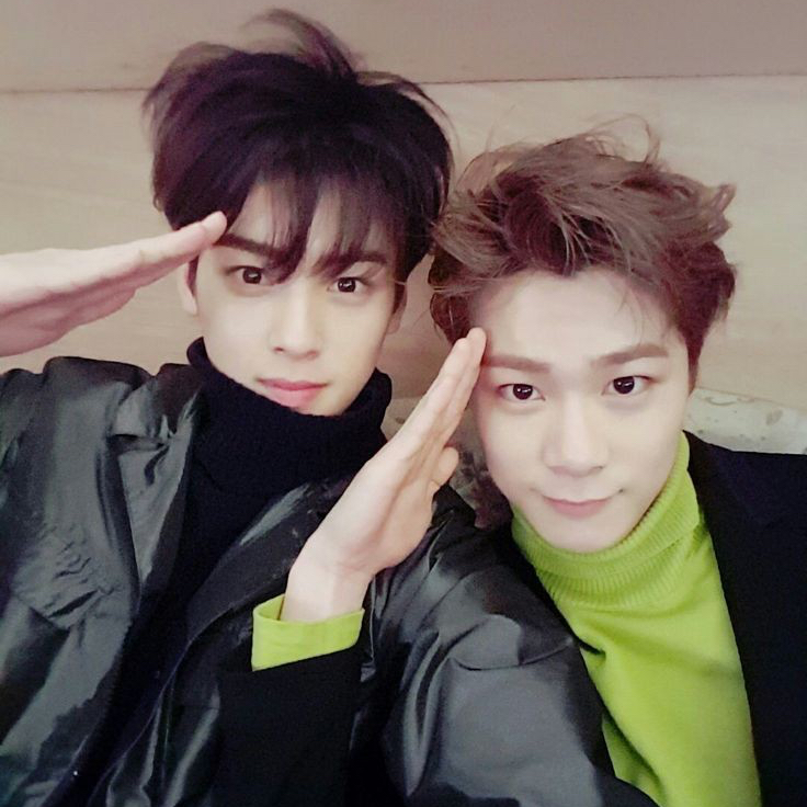 A moment captured by a fan of Cha Eunwoo