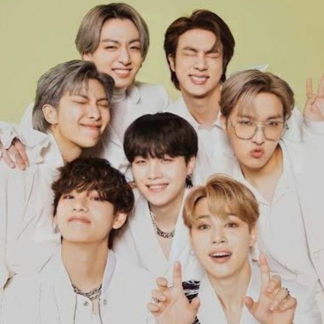 Latest photo of Kim Taehyung (V)