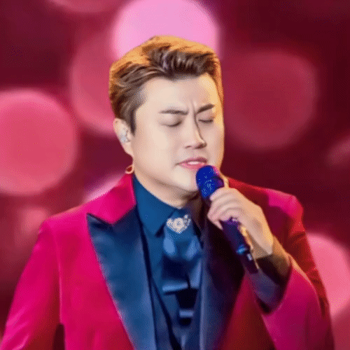 Recent activity shot of Kim Hojoong