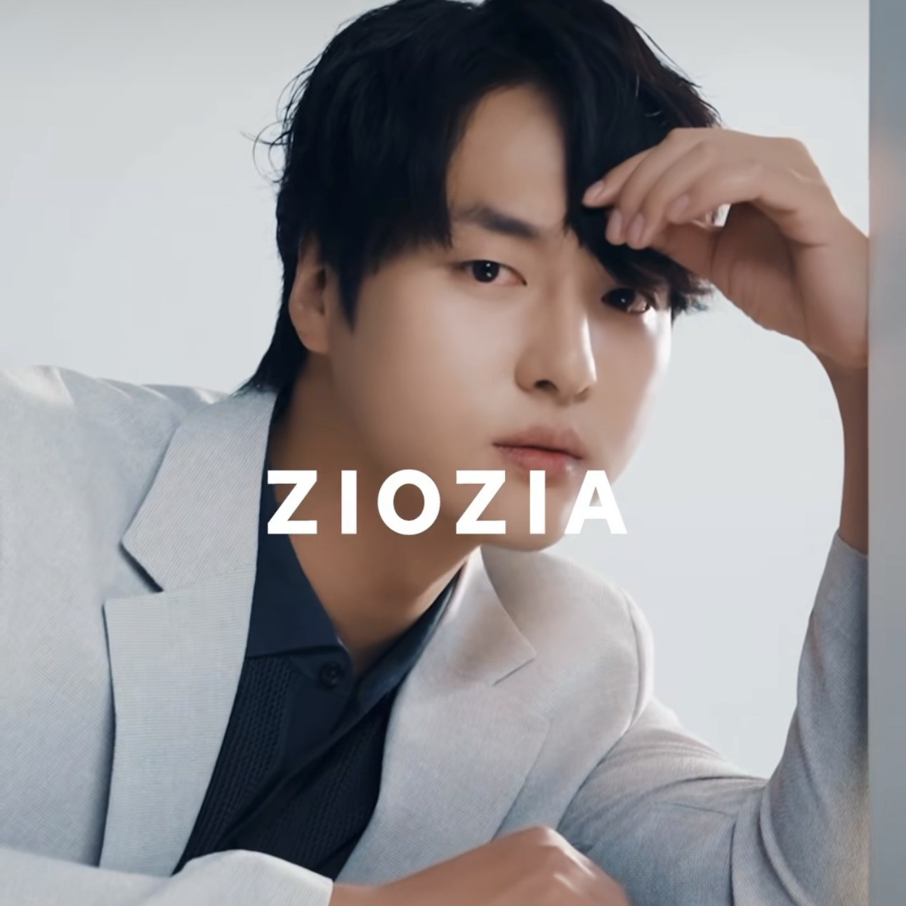 Behind-the-scenes cut of Yang Sejong