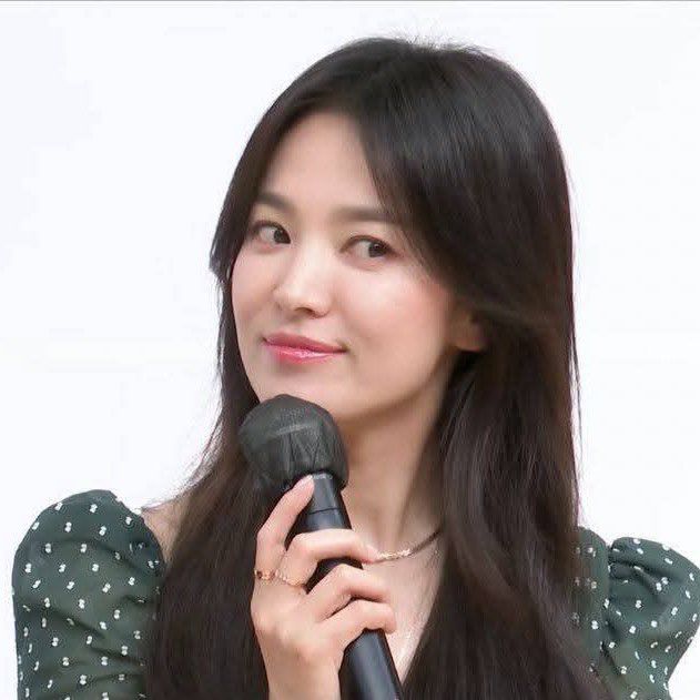 송혜교 최근 활동샷