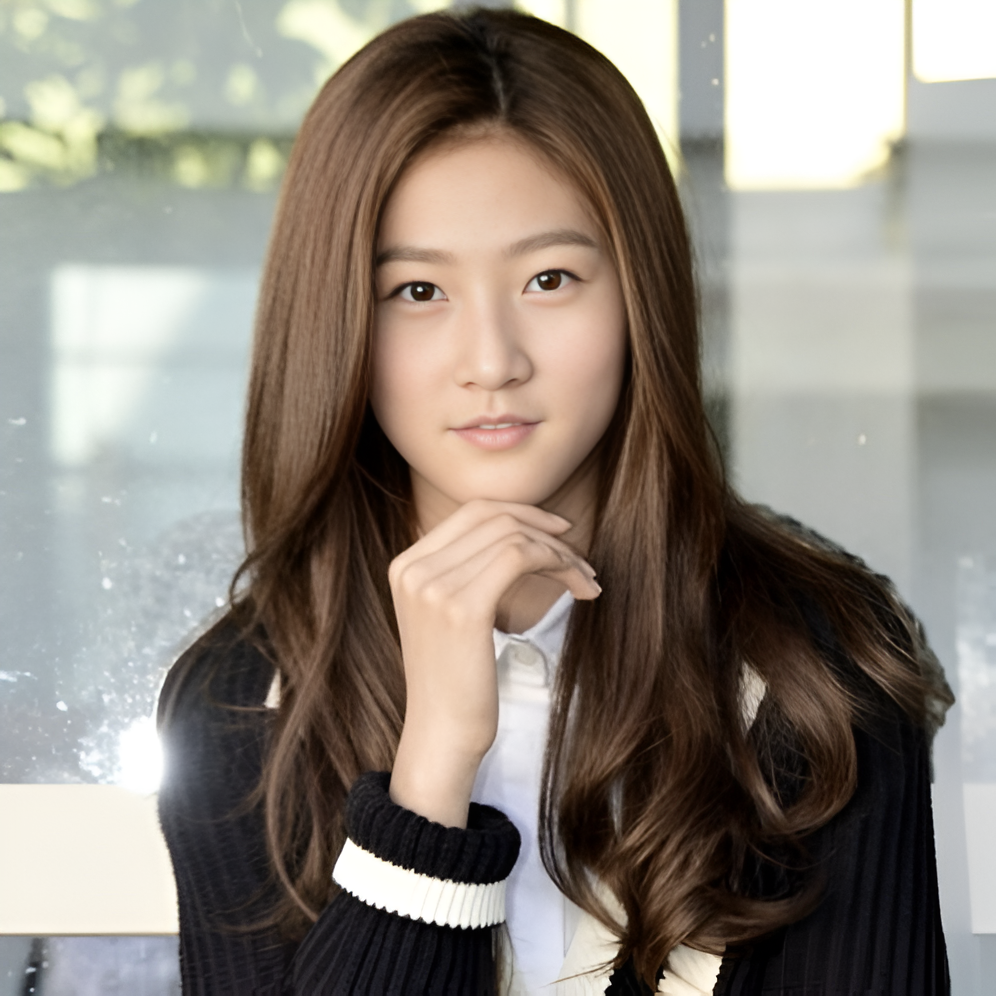 Latest photo of Kim Saeron