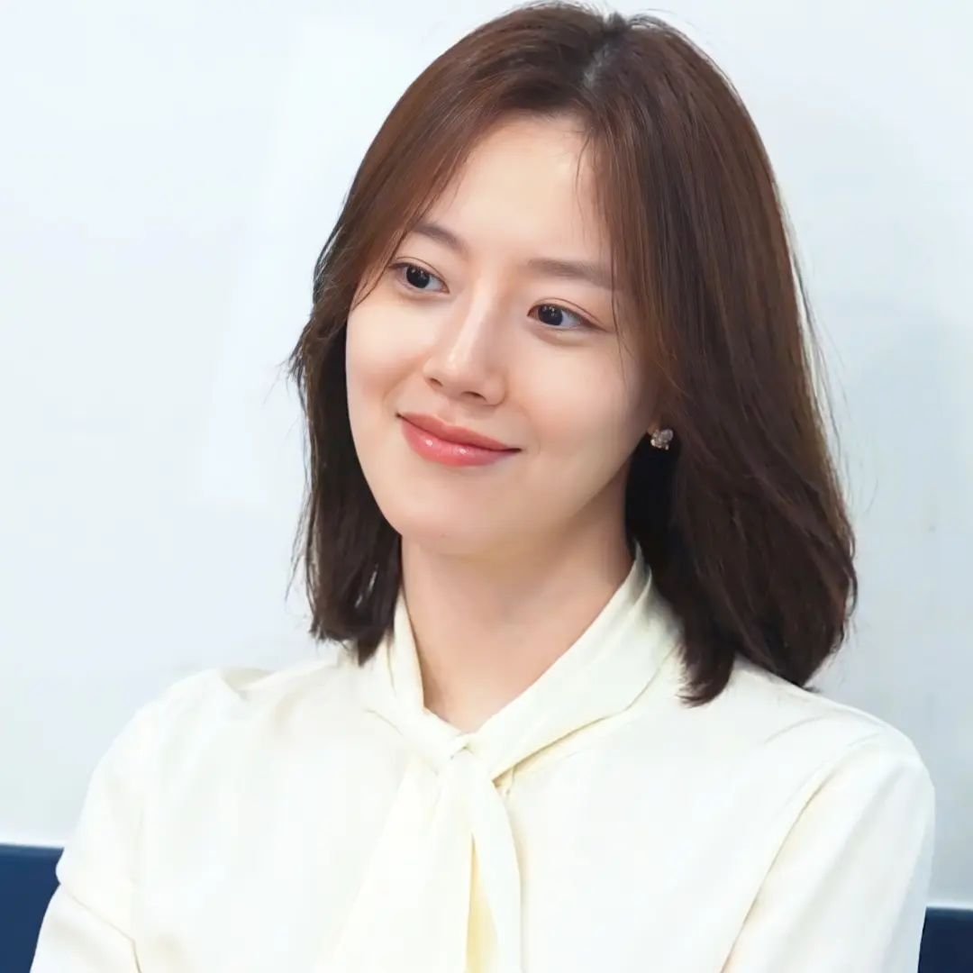 A moment captured by a fan of Moon Chaewon