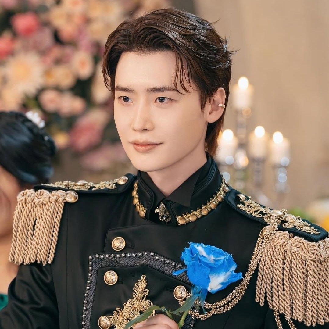 李鍾碩的最新照片