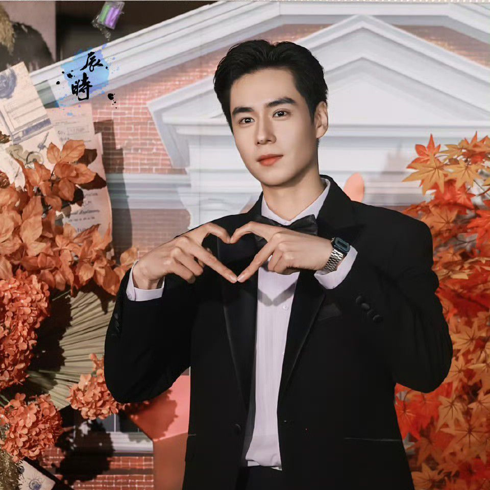 Latest photo of Hu Yitian