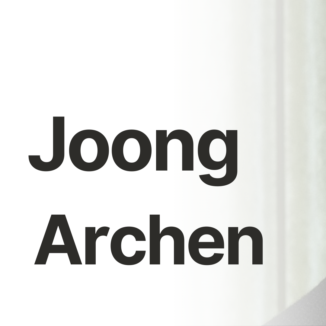 A moment captured by a fan of Joong Archen Aydin