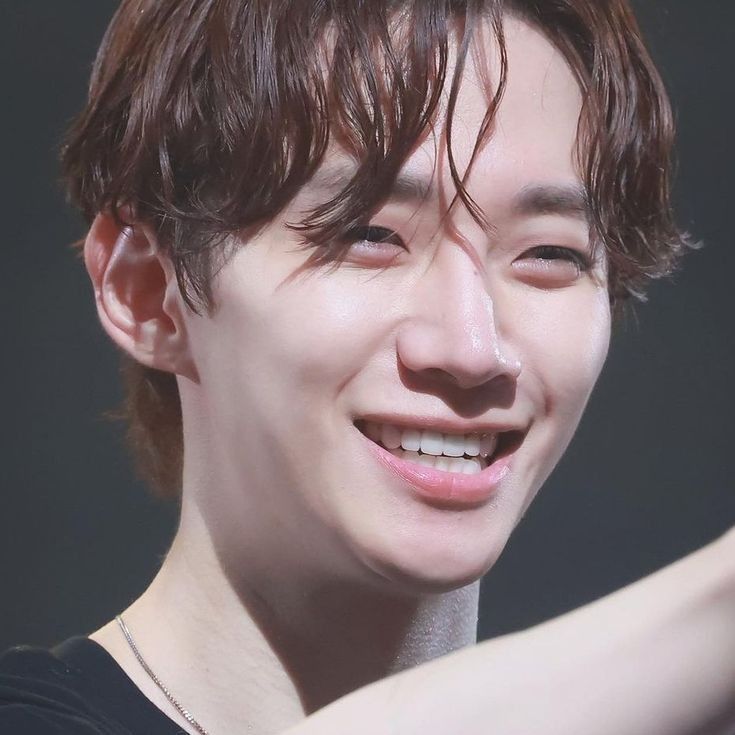 Recent activity shot of Lee Junho