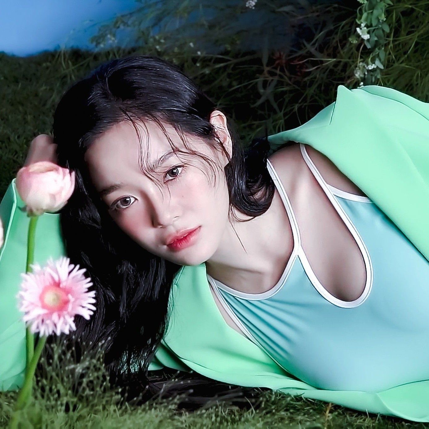 Recent activity shot of Kim Sejeong